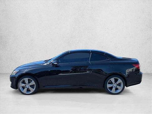 Used 2011 Lexus IS 350C image 8