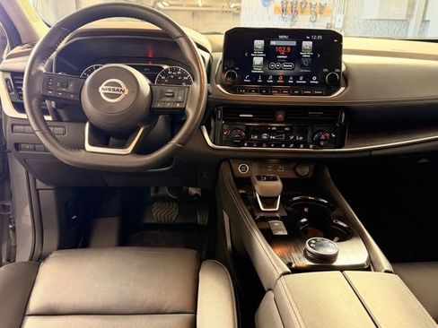Used 2021 Nissan Rogue SL w/ Premium Package AWD/4WD image 33