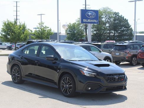 Used 2025 Subaru WRX Premium image 3