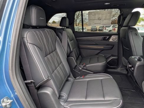 New 2026 Buick Enclave Avenir w/ Super Cruise Package AWD/4WD image 34