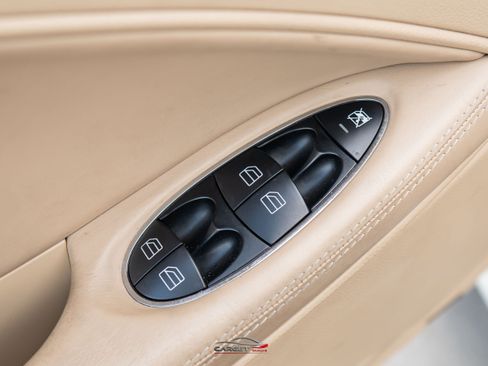 Used 2008 Mercedes-Benz CLS 63 AMG image 38