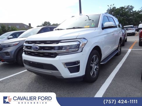 Used 2022 Ford Expedition Limited RWD image 3