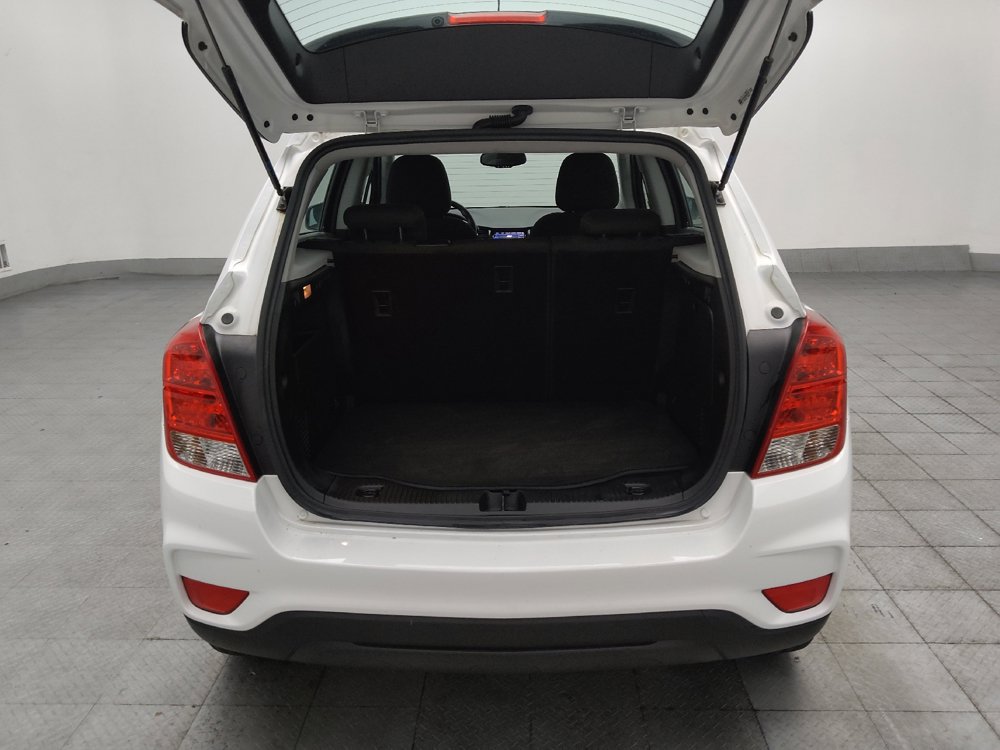 Used 2021 Chevrolet Trax LS FWD image 29