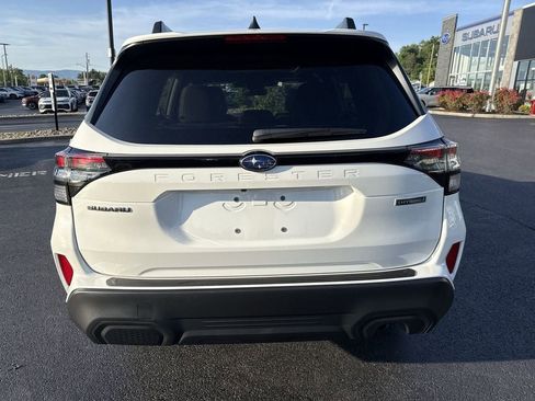 New 2026 Subaru Forester Premium AWD/4WD image 5