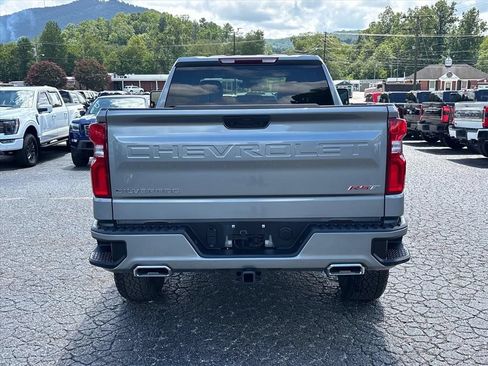Used 2025 Chevrolet Silverado 1500 RST w/ Z71 Off-Road Package AWD/4WD image 6