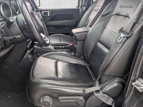 Used 2022 Jeep Wrangler Unlimited Sahara w/ Safety Group image 13