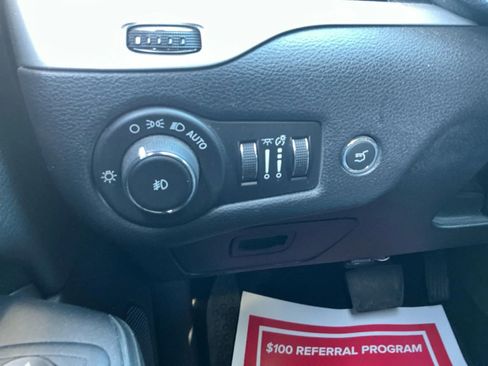 Used 2014 Jeep Cherokee Limited w/ Luxury Group image 35