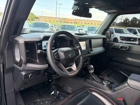 Used 2022 Ford Bronco 4-Door AWD/4WD image 13