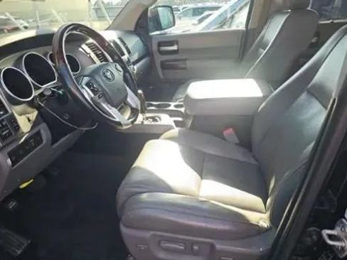 Used 2014 Toyota Sequoia Platinum AWD/4WD image 10