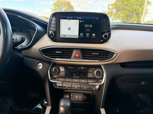 Used 2019 Hyundai Santa Fe FWD image 21