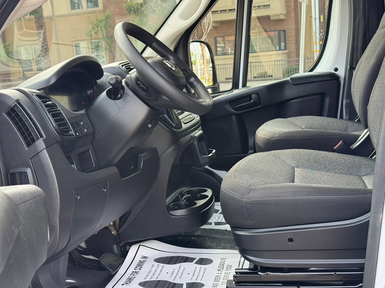 Used 2025 RAM ProMaster 2500 w/ U-Haul Equipment Group FWD image 16