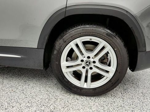 Used 2020 Mercedes-Benz GLB 250 GLB 250 4MATIC SUV w/ Premium Package image 9