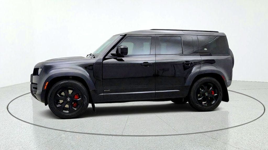 Used 2023 Land Rover Defender 110 X AWD/4WD image 8