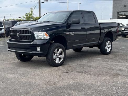Used 2014 RAM 1500 Express AWD/4WD image 8