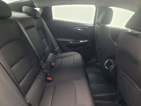 Used 2021 Chevrolet Malibu LT FWD image 19