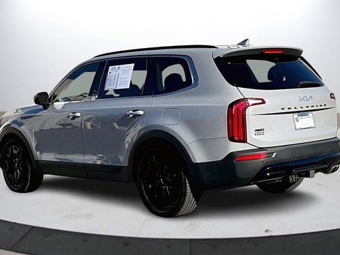 Used 2022 Kia Telluride SX w/ Nightfall Edition Package image 6