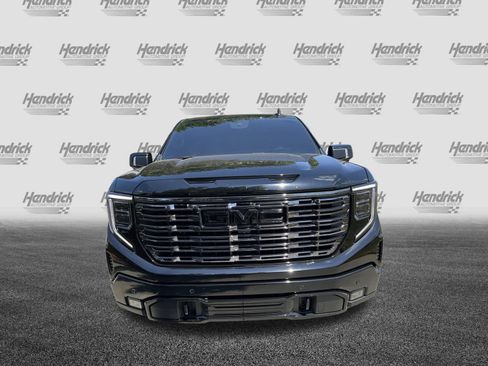 Used 2025 GMC Sierra 1500 Denali Ultimate AWD/4WD image 3