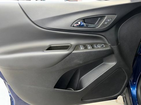Certified 2023 Chevrolet Equinox LT image 4
