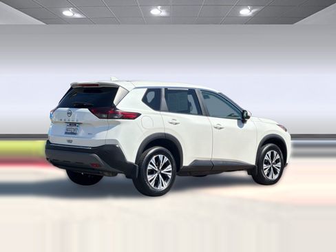 Used 2023 Nissan Rogue SV FWD image 9