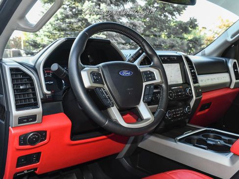 Used 2021 Ford F250 Lariat w/ Lariat Ultimate Package image 8