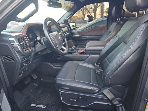 Used 2022 Ford F150 Lariat image 3