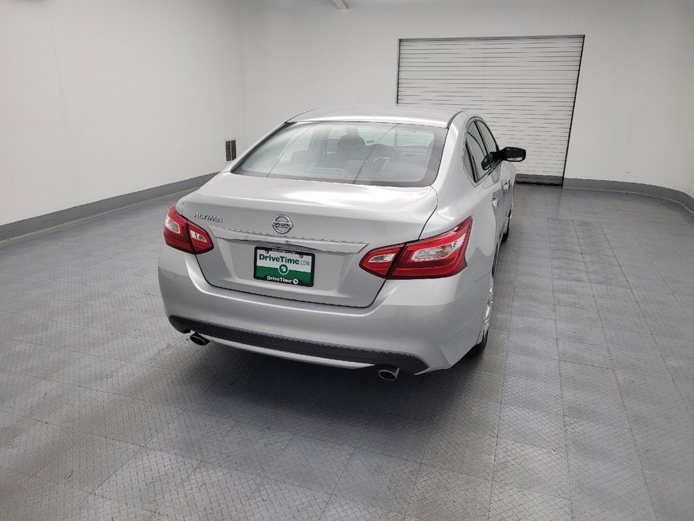 Used 2017 Nissan Altima 2.5 S w/ Power Driver Seat Package FWD image 7
