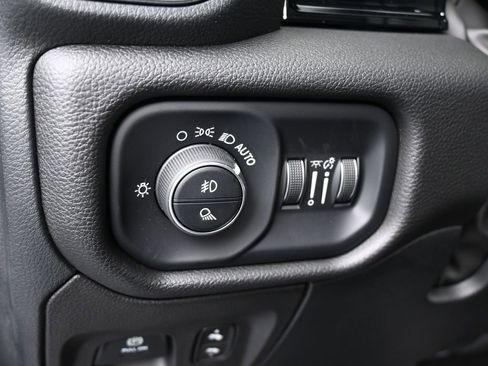 Used 2025 RAM 1500 Laramie w/ Night Edition image 14