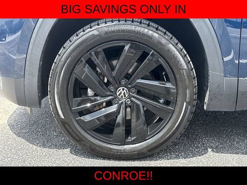 Used 2021 Volkswagen Atlas Cross Sport SE FWD image 9
