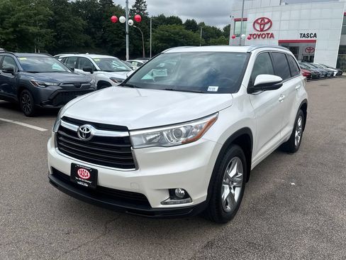 Used 2015 Toyota Highlander Limited AWD/4WD image 3