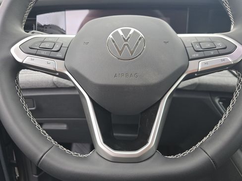New 2026 Volkswagen Tiguan S FWD image 18