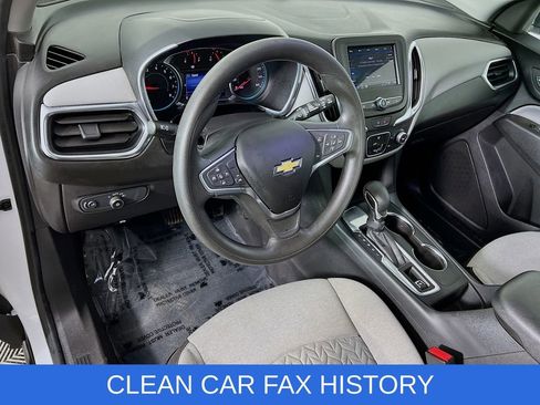 Used 2022 Chevrolet Equinox LS w/ LS Convenience Package image 10