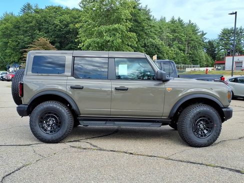 New 2026 Ford Bronco Badlands AWD/4WD image 4