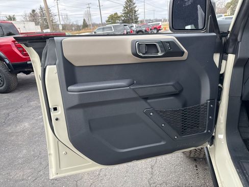 New 2025 Ford Bronco Big Bend w/ Black Diamond Package image 18