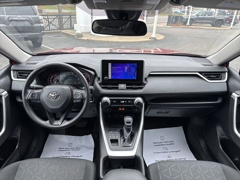 Used 2023 Toyota RAV4 XLE image 18