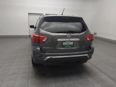 Used 2017 Nissan Pathfinder SL w/ SL Tech Package image 6