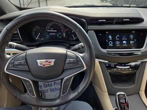 Used 2019 Cadillac XT5 Luxury FWD image 28