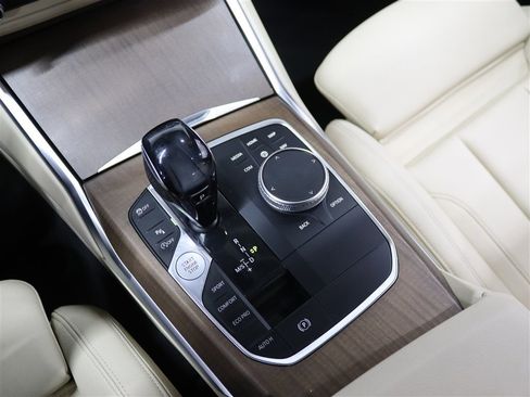 Used 2019 BMW 330i xDrive Sedan w/ Premium Package image 25