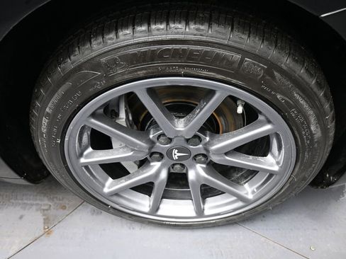 Used 2019 Tesla Model 3 Long Range image 13