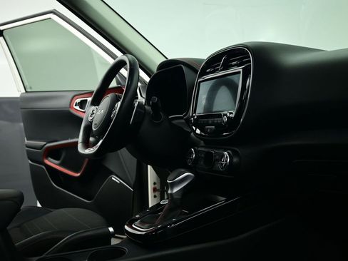 Used 2022 Kia Soul Turbo image 62