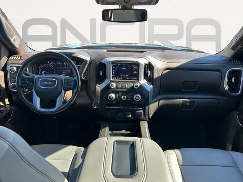 Used 2021 GMC Sierra 1500 SLT image 3