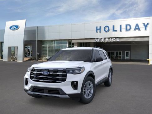 New 2026 Ford Explorer Active w/ Active Comfort Package RWD image 2