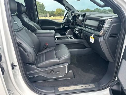 New 2026 Ford F350 Platinum w/ FX4 Off-Road Package AWD/4WD image 11