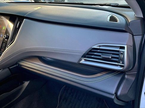 Certified 2025 Subaru Outback Onyx Edition w/ Tech Package 2 image 11