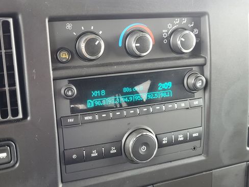 Used 2023 Chevrolet Express 3500 LS RWD image 8