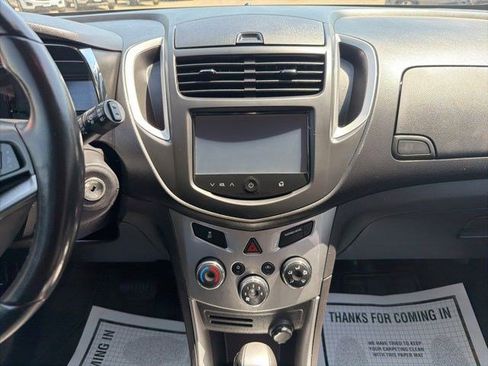 Used 2015 Chevrolet Trax LT w/ LT Plus Package FWD image 22