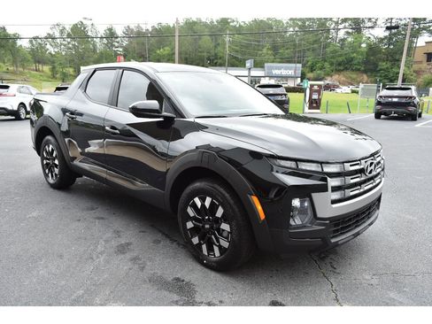 New 2025 Hyundai Santa Cruz SE image 6