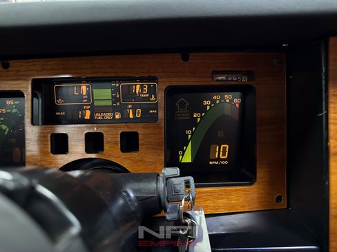 Used 1987 Chevrolet Corvette Coupe image 26