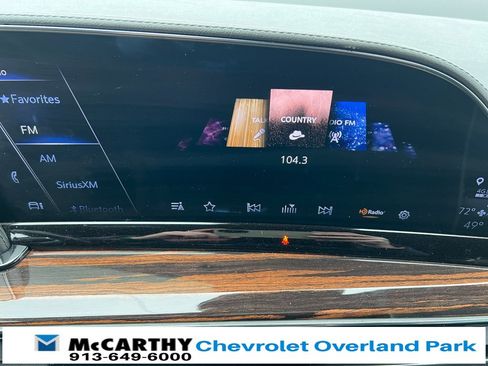 Used 2022 Cadillac Escalade Premium Luxury w/ Performance Package image 13