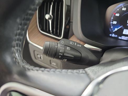 Used 2019 Volvo XC60 T5 Inscription w/ Protection Package Premier FWD image 29
