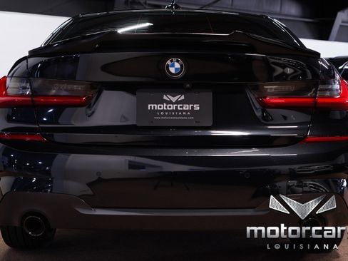 Used 2021 BMW 330i xDrive Sedan w/ M Sport Package AWD/4WD image 18